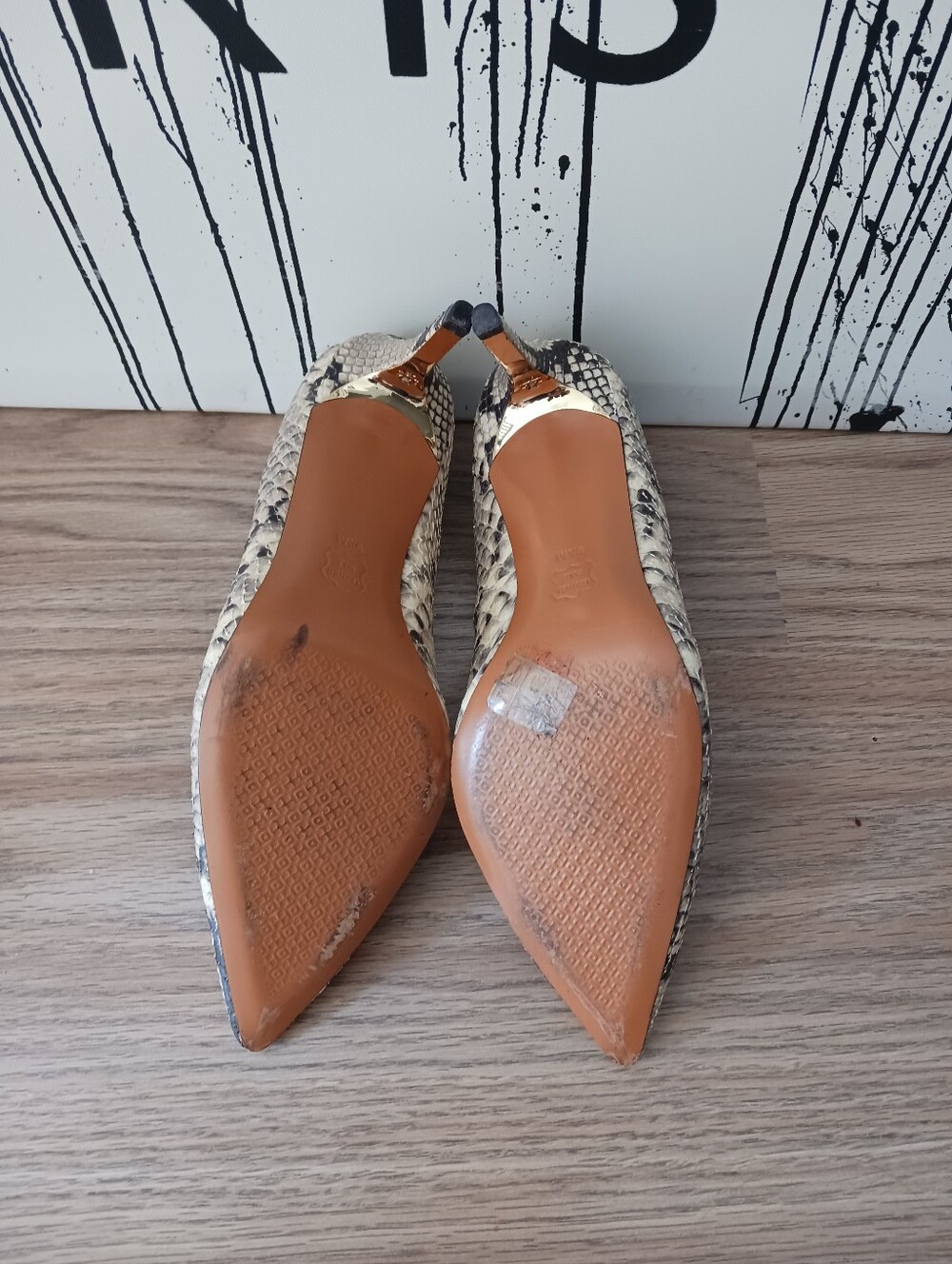 Tory Burch Heels Size 9.5 - Picture 9 of 11